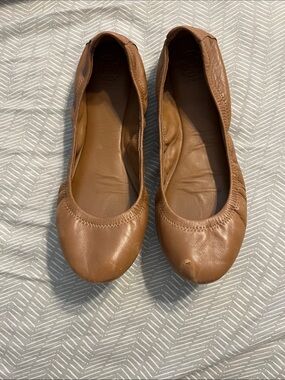 Tory Burch brown flats